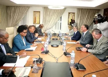 Encontro entre o ministro da Agricultura e Pecuária do Brasil, Carlos Faávaro, com o ministro de Estado para a Coordenação Económica, José de Lima Massano