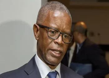 Ministro de Estado e Chefe da Casa de Segurança do PR, General Furtado