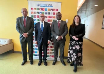O ministro de Estado  chefe da Casa Civil do presidente da República, Dionísio da Fonseca, representou Angola no acordo com a ONU